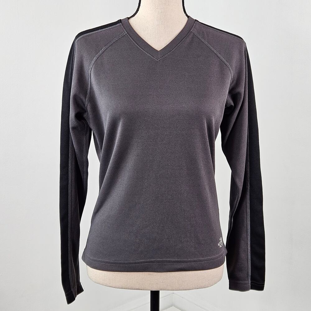 The North Face Long Sleeve‎ Warm Performance Shirt | Women's Medium | MINOR FLAW
